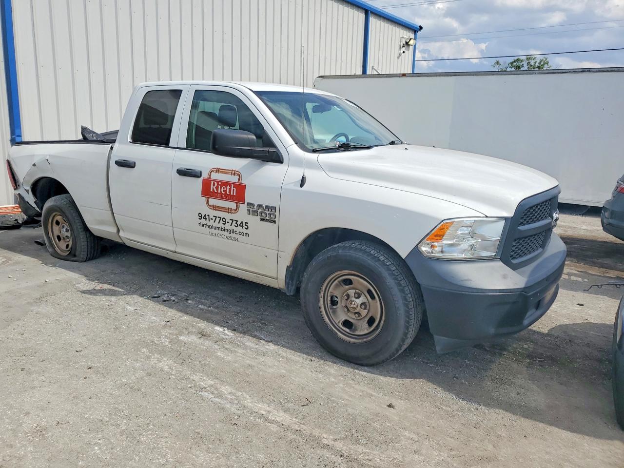 2021 RAM 1500 CLASSIC TRADESMAN photo 10