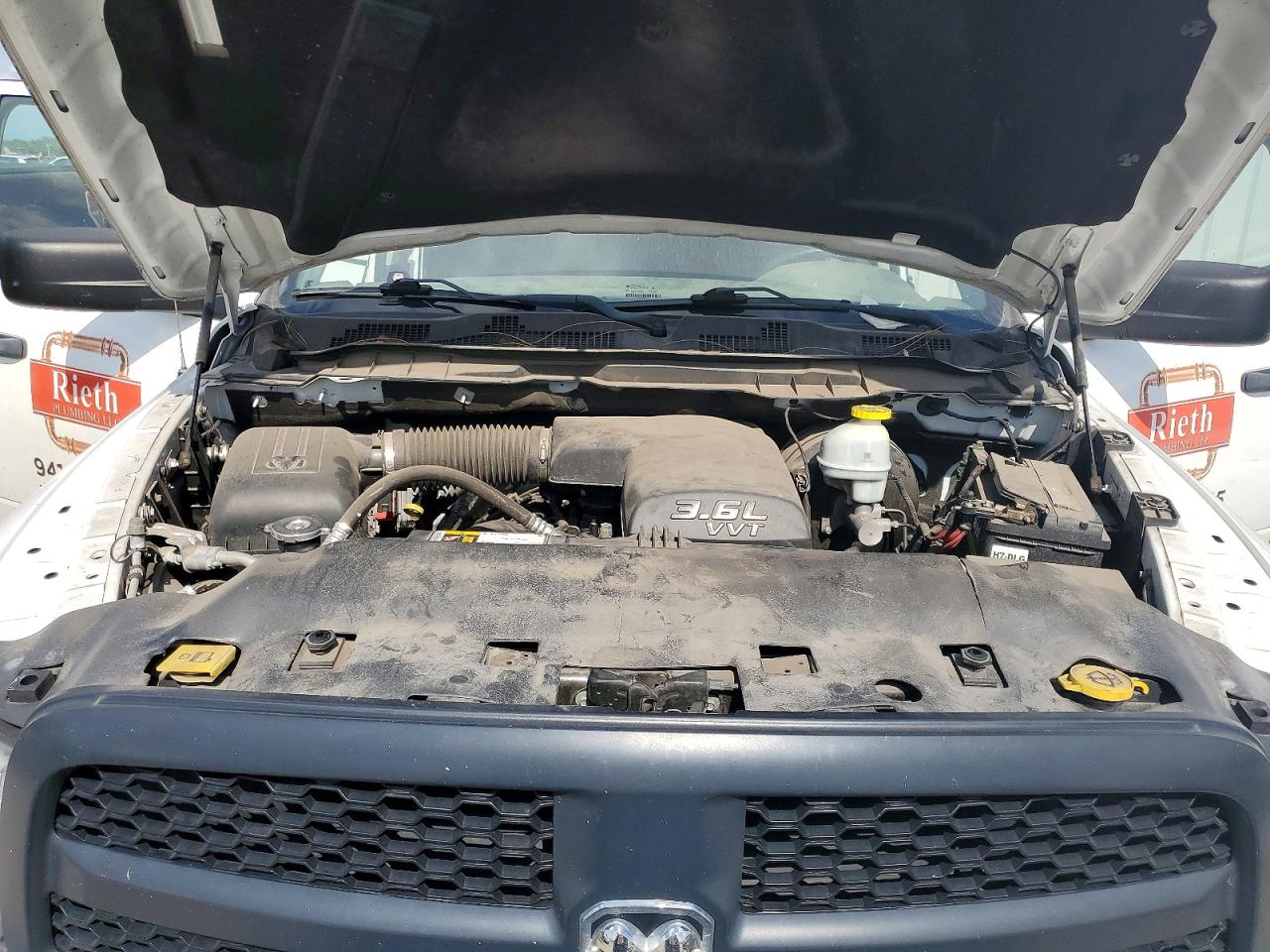 2021 RAM 1500 CLASSIC TRADESMAN photo 31
