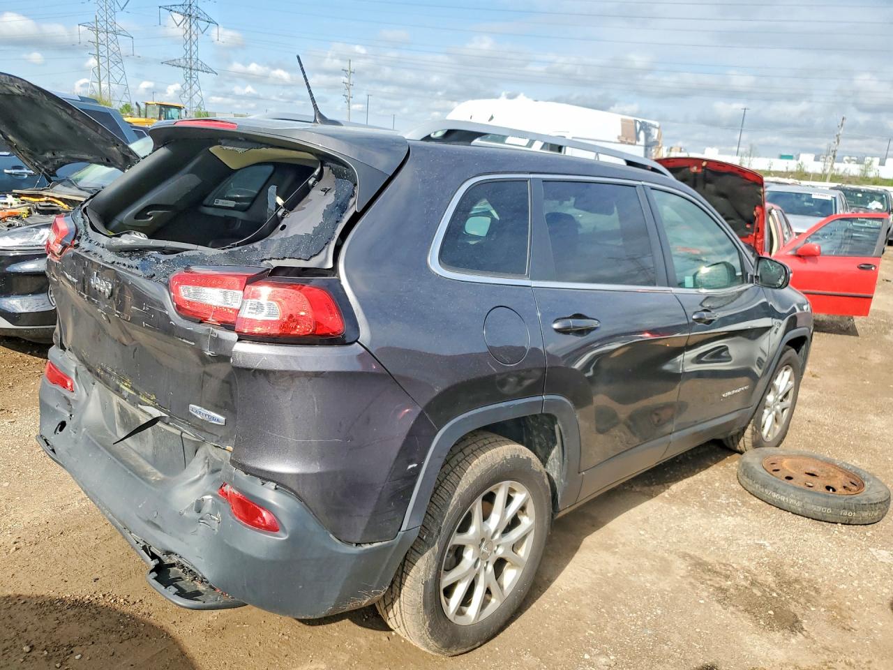 2016 JEEP CHEROKEE LATITUDE photo 5