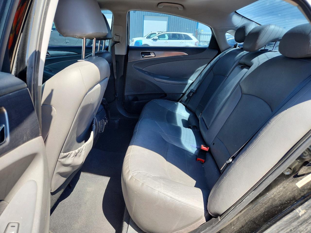 2012 HYUNDAI SONATA HYBRID photo 19