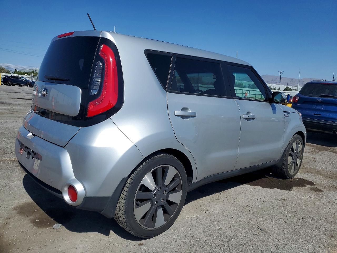 2014 KIA SOUL ! photo 5