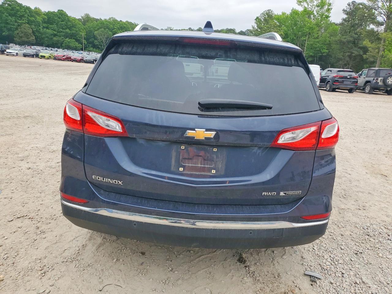2018 CHEVROLET EQUINOX PREMIER photo 6