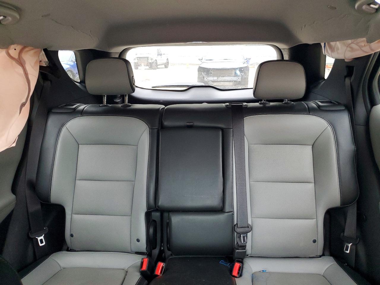 2018 CHEVROLET EQUINOX PREMIER photo 10