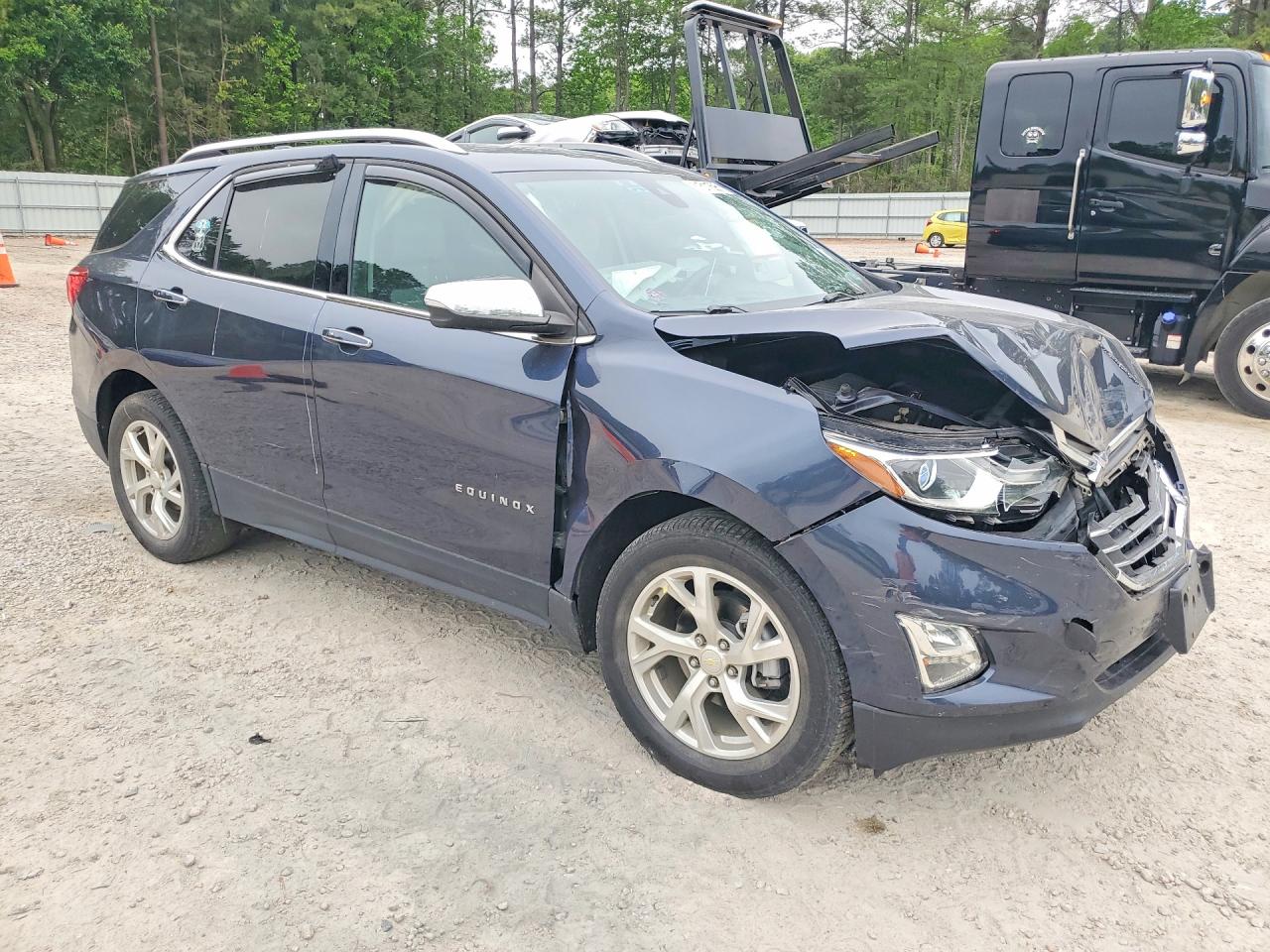 2018 CHEVROLET EQUINOX PREMIER photo 4