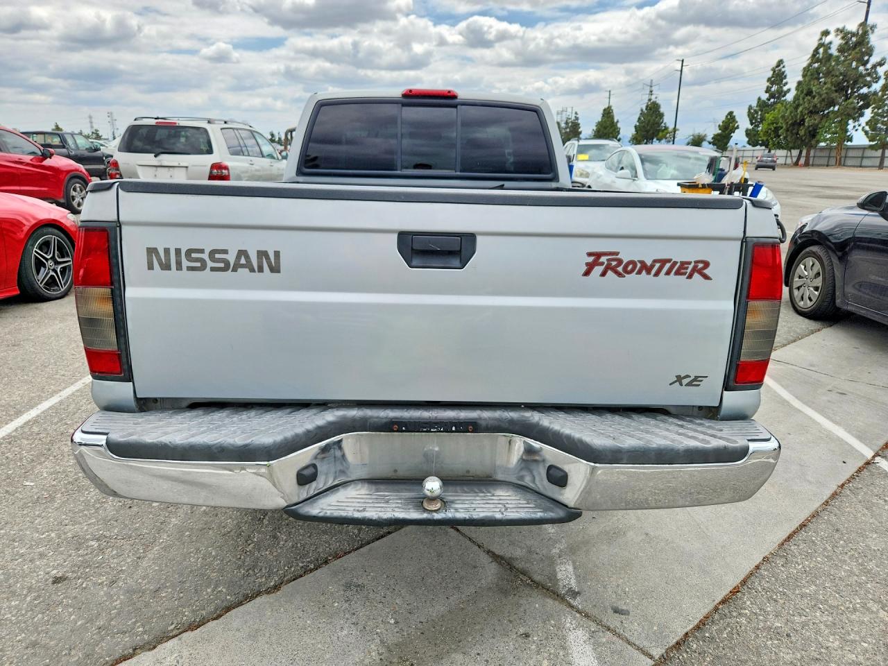 2000 NISSAN FRONTIER KING CAB XE photo 11