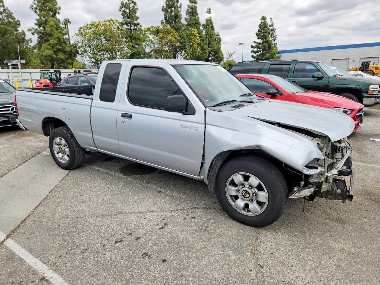 2000 NISSAN FRONTIER KING CAB XE photo 7