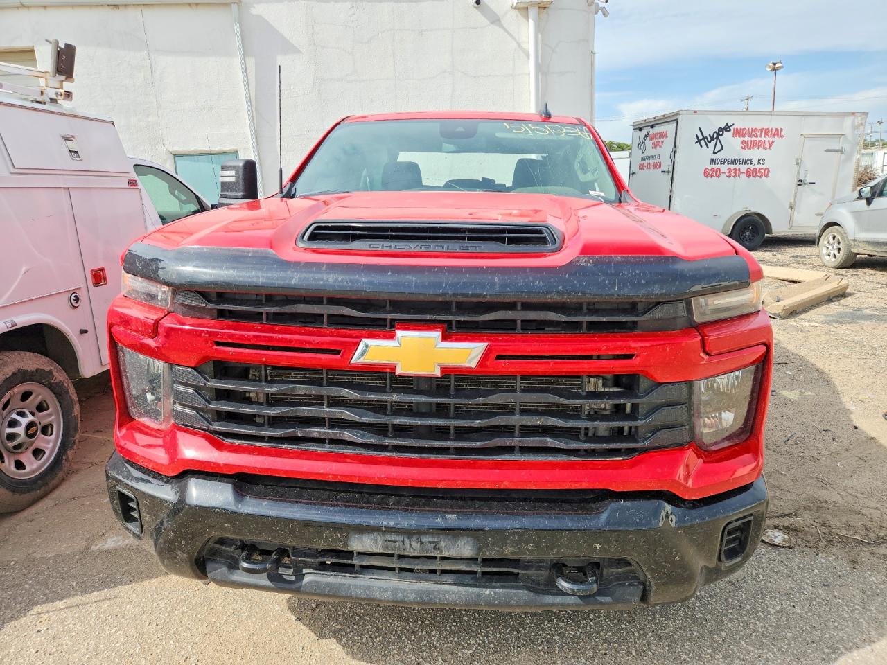 2024 CHEVROLET SILVERADO K2500 CUSTOM photo 9
