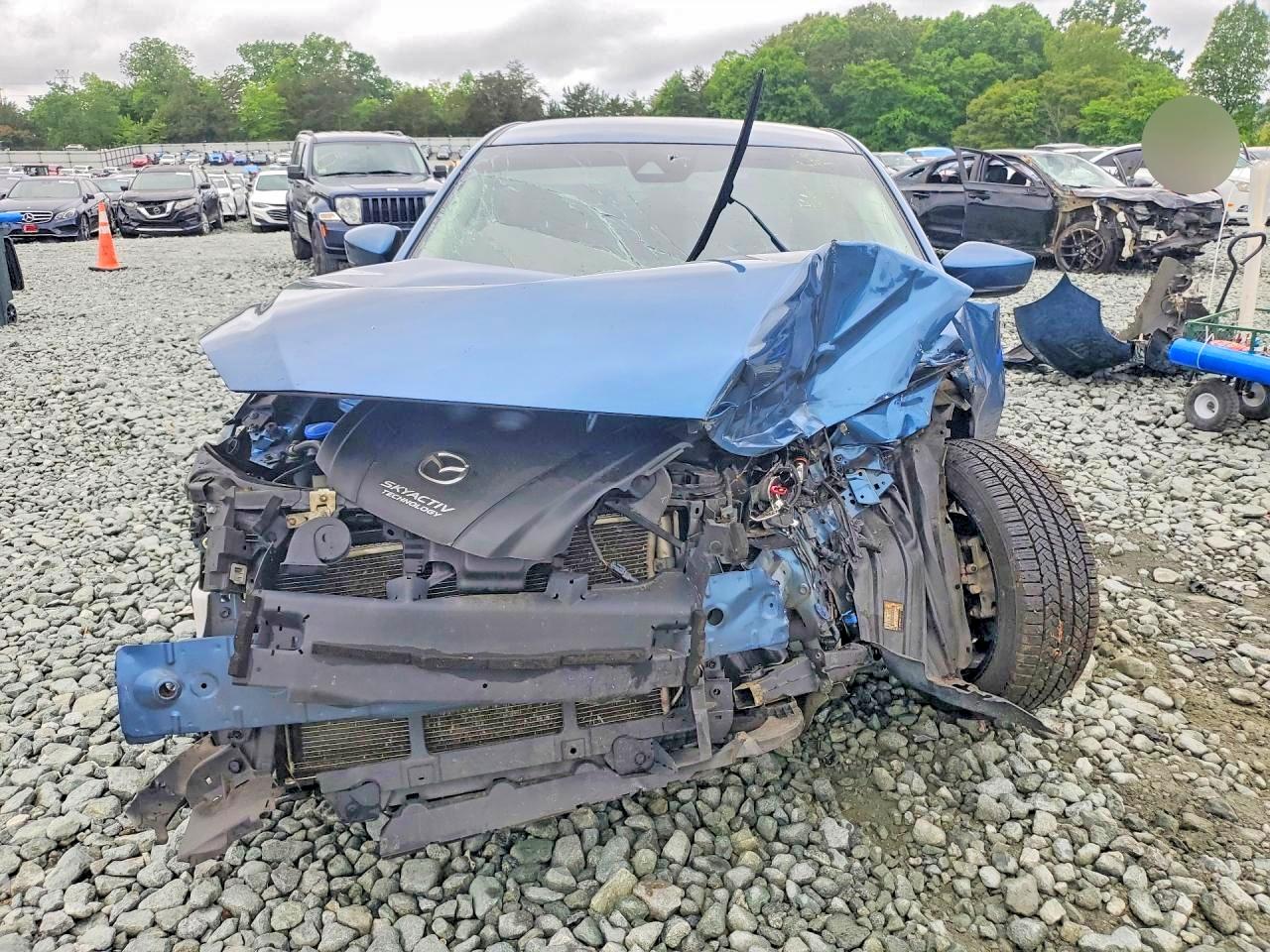 2018 MAZDA 3 TOURING photo 9