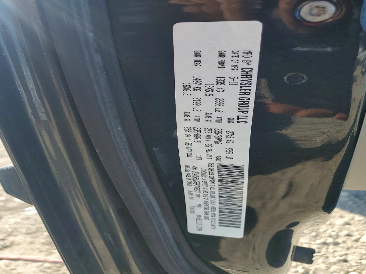 2011 DODGE GRAND CARAVAN CREW photo 37