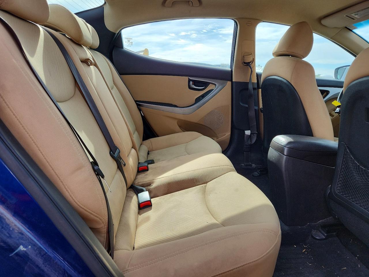 2013 HYUNDAI ELANTRA GLS photo 19