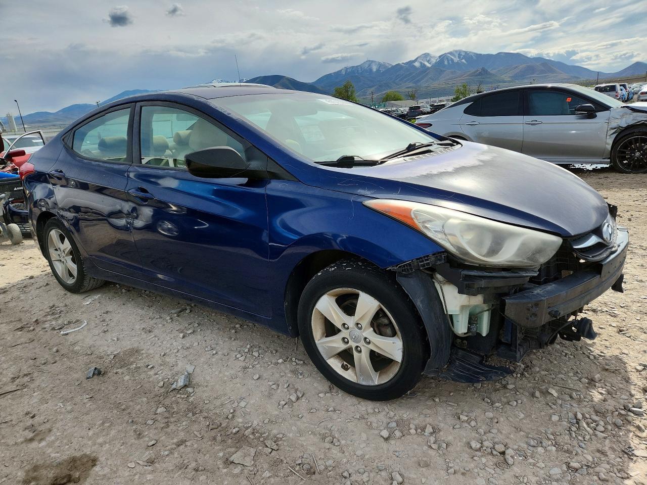 2013 HYUNDAI ELANTRA GLS photo 7