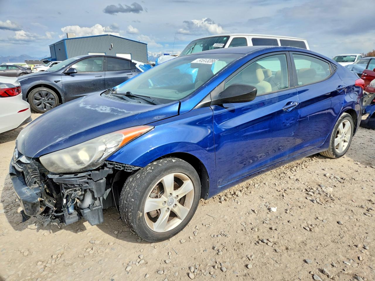 2013 HYUNDAI ELANTRA