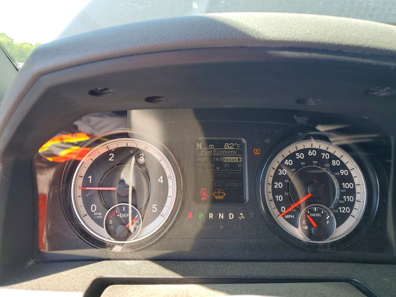 2017 RAM 2500 ST photo 17