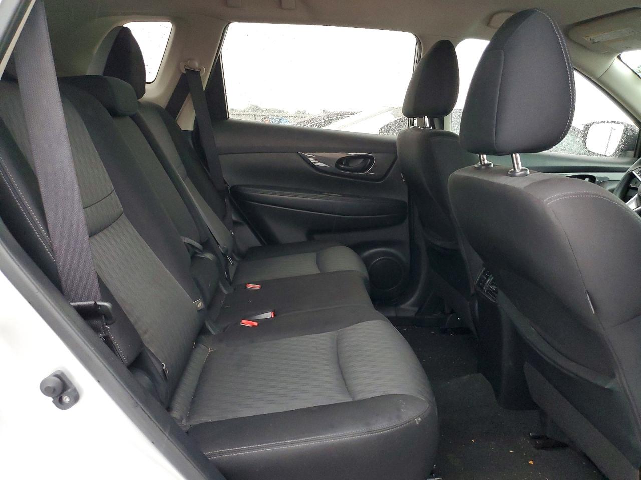 2020 NISSAN ROGUE S photo 21