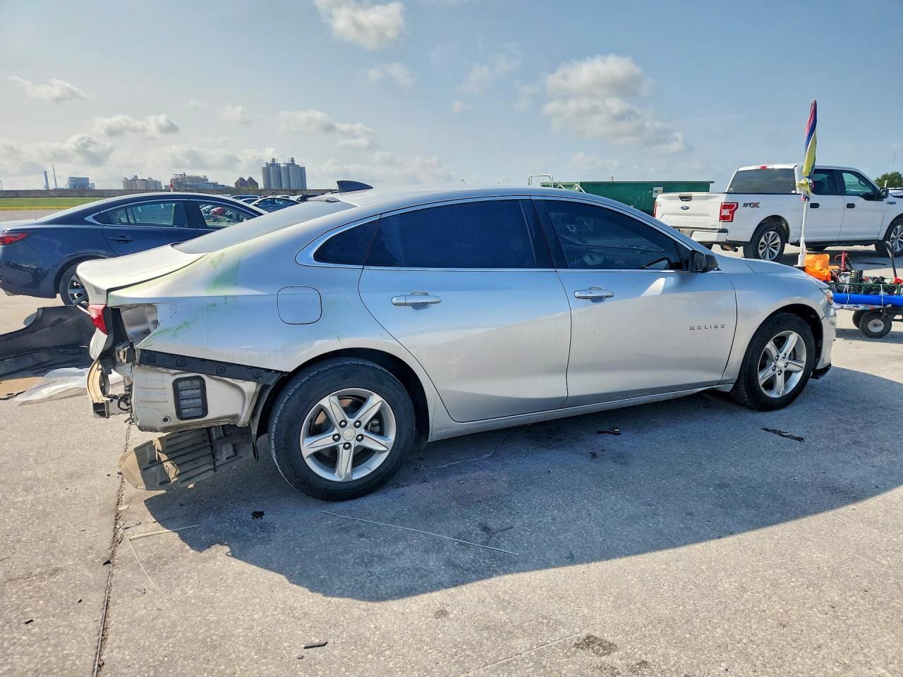 2020 CHEVROLET MALIBU LS photo 5