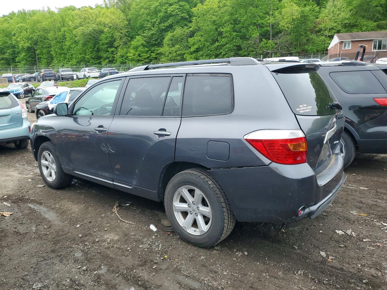 2010 TOYOTA HIGHLANDER SE photo 3