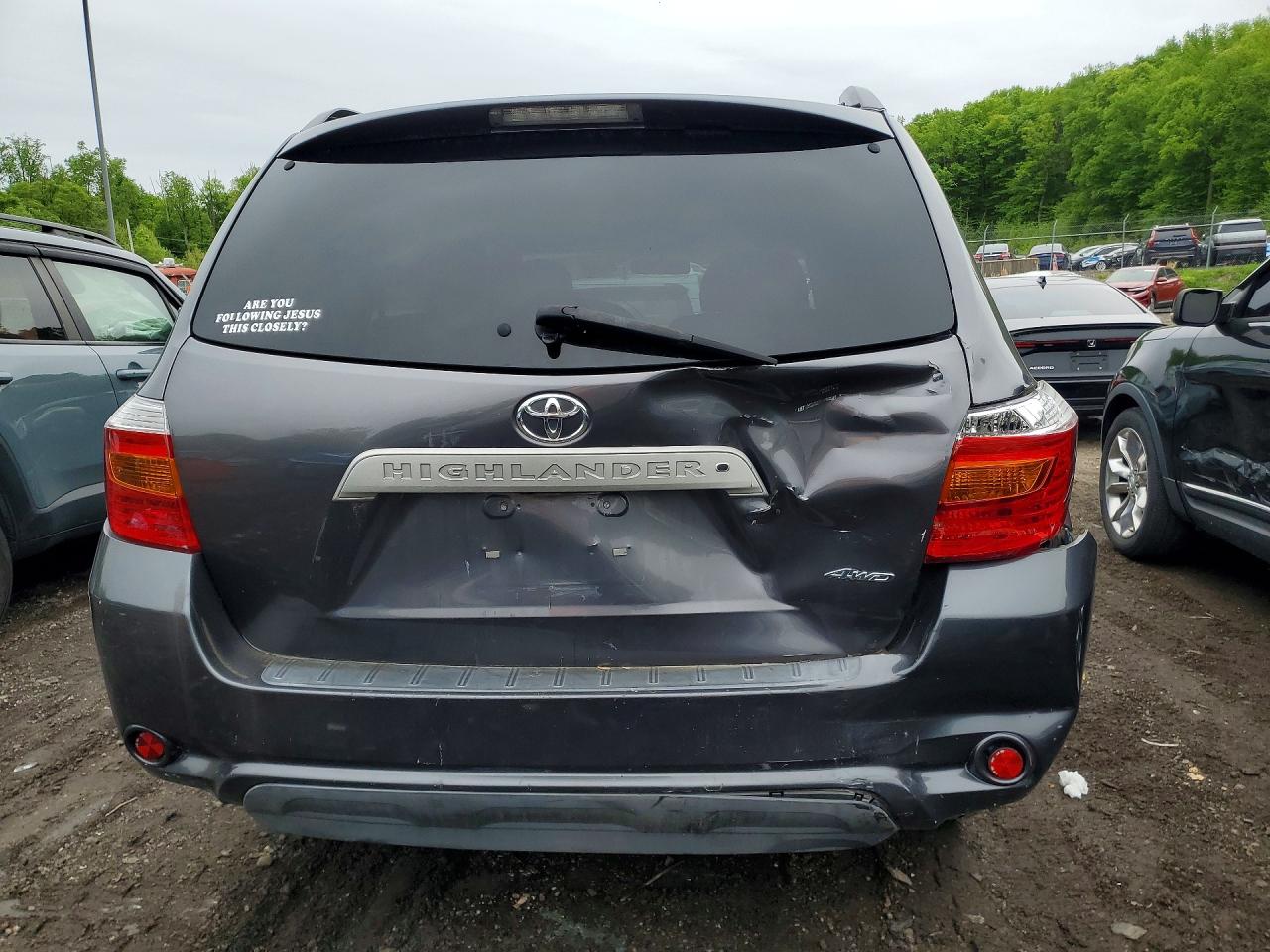 2010 TOYOTA HIGHLANDER SE photo 11