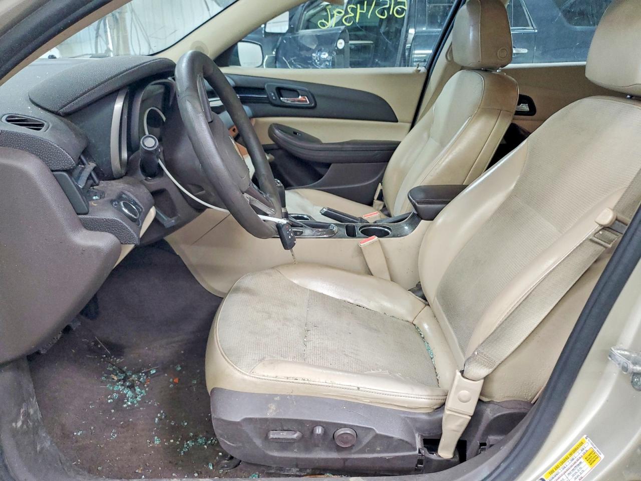 2014 CHEVROLET MALIBU 1LT photo 13
