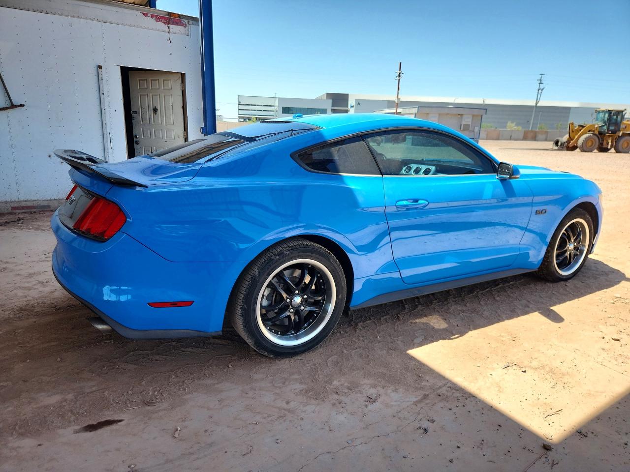2017 FORD MUSTANG GT photo 5