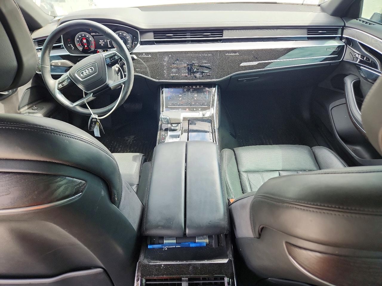 2022 AUDI A8 L photo 15