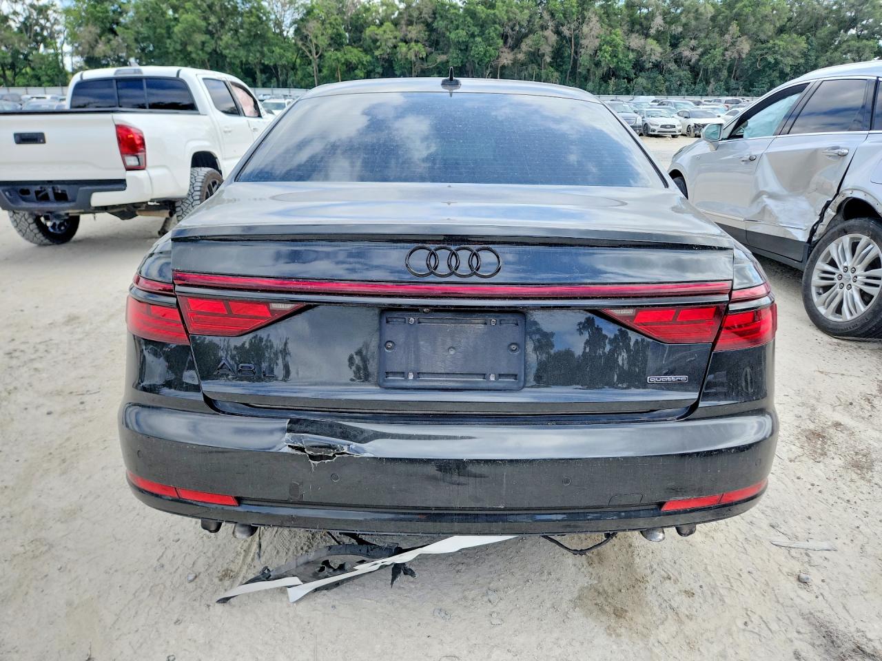 2022 AUDI A8 L photo 11