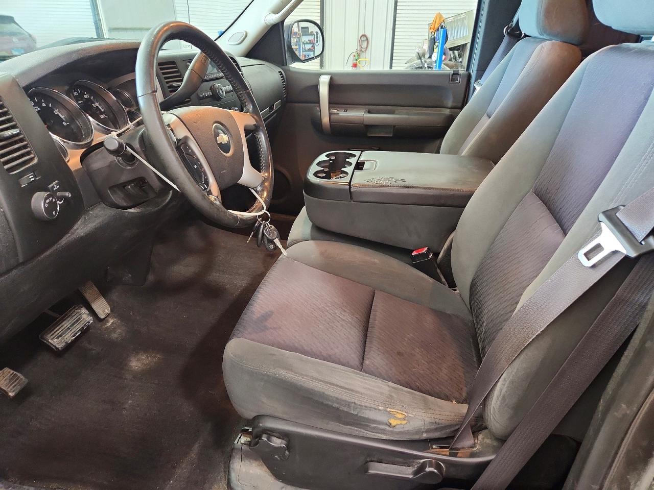 2009 CHEVROLET SILVERADO K1500 LT photo 13