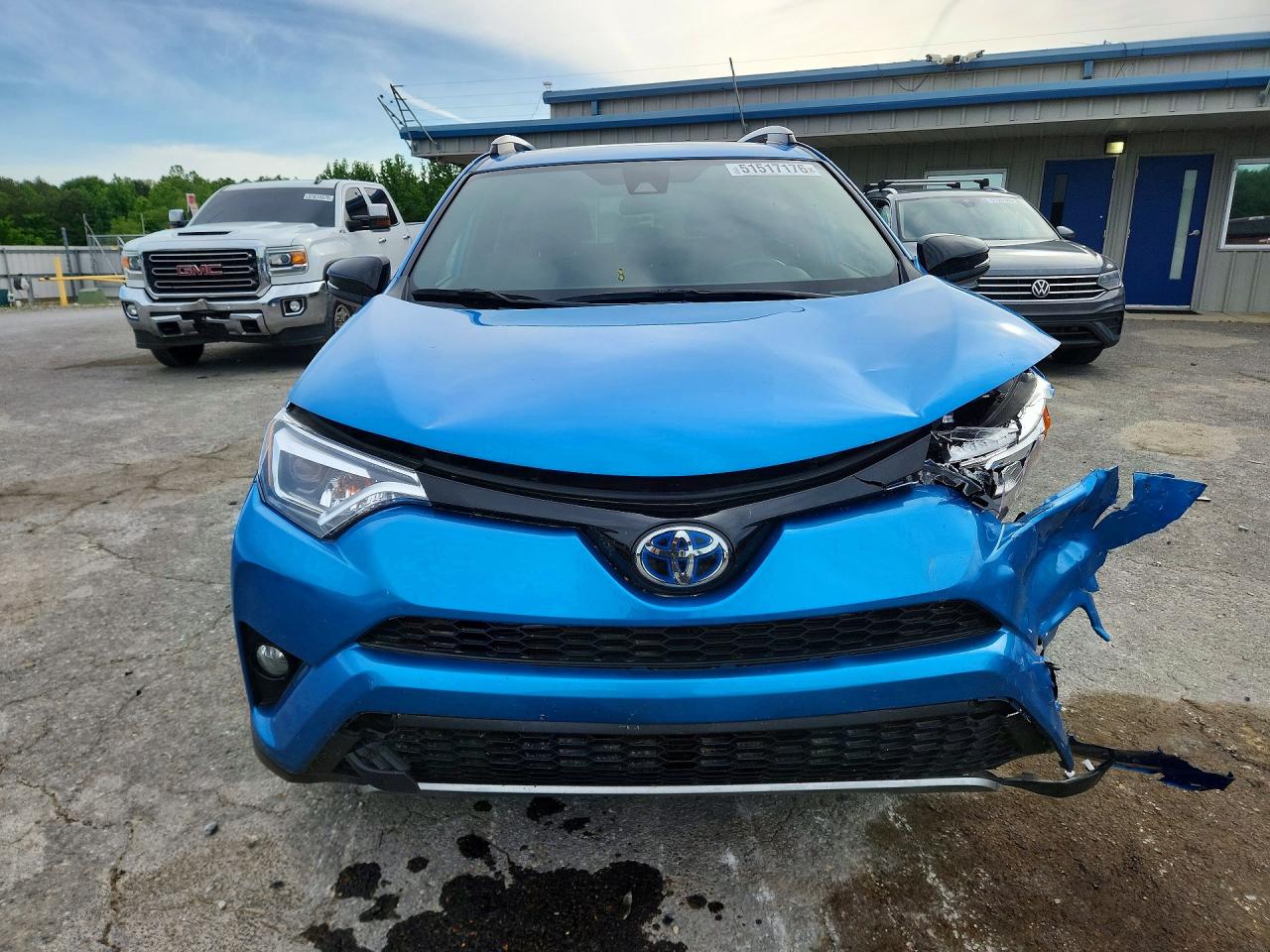2018 TOYOTA RAV4 HV SE photo 5