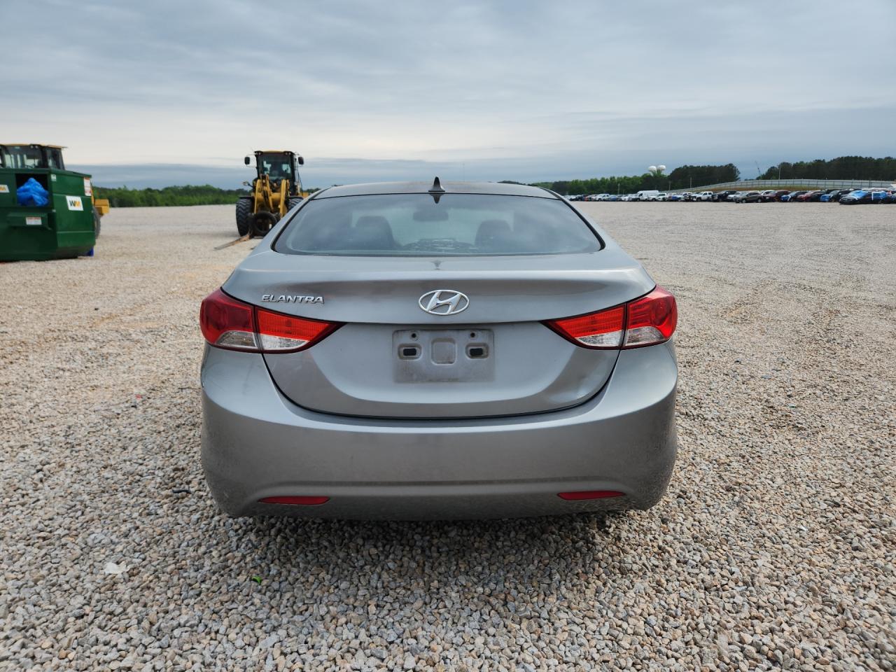 2012 HYUNDAI ELANTRA GLS photo 16