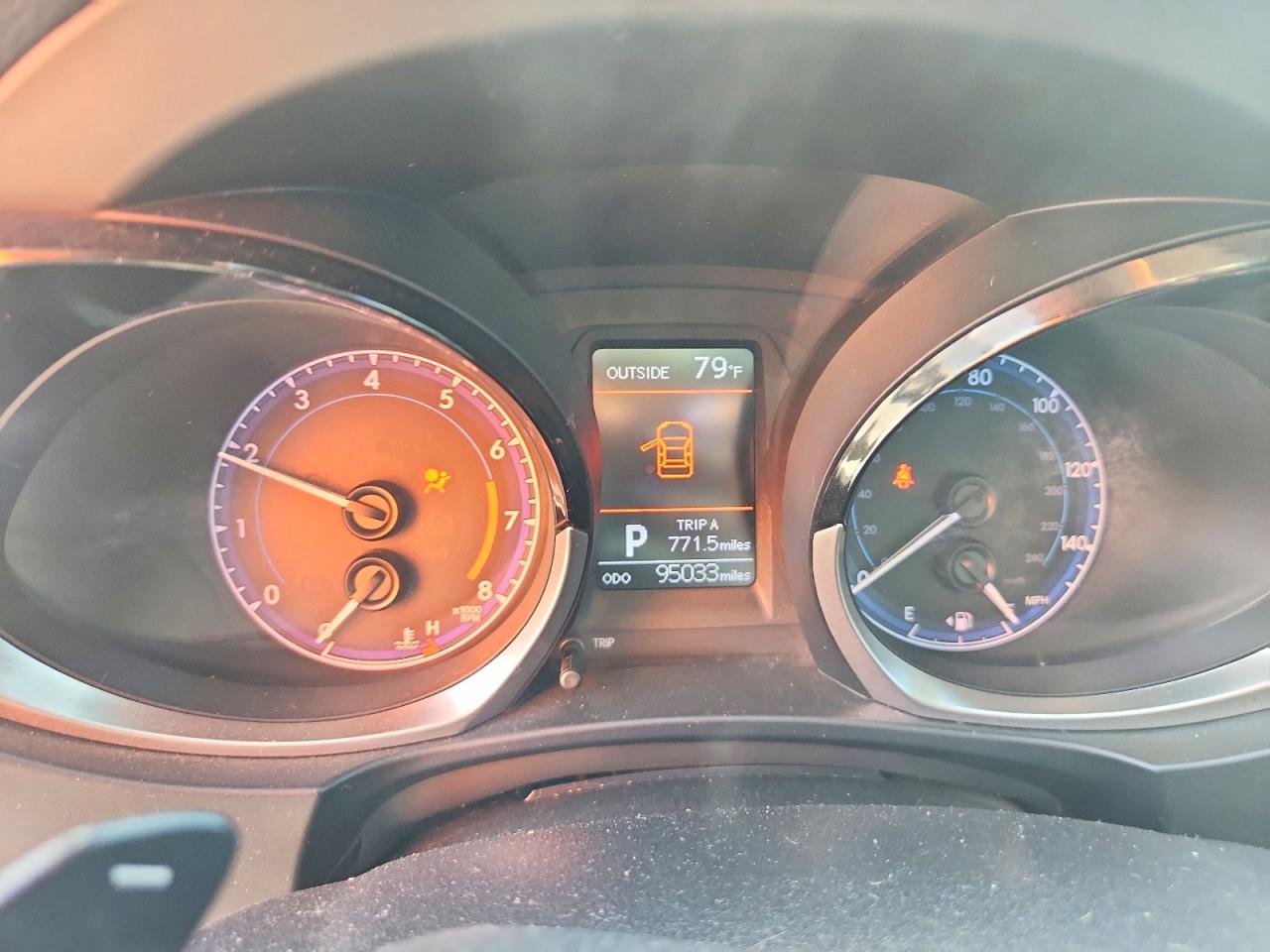 2014 TOYOTA COROLLA S PLUS photo 17
