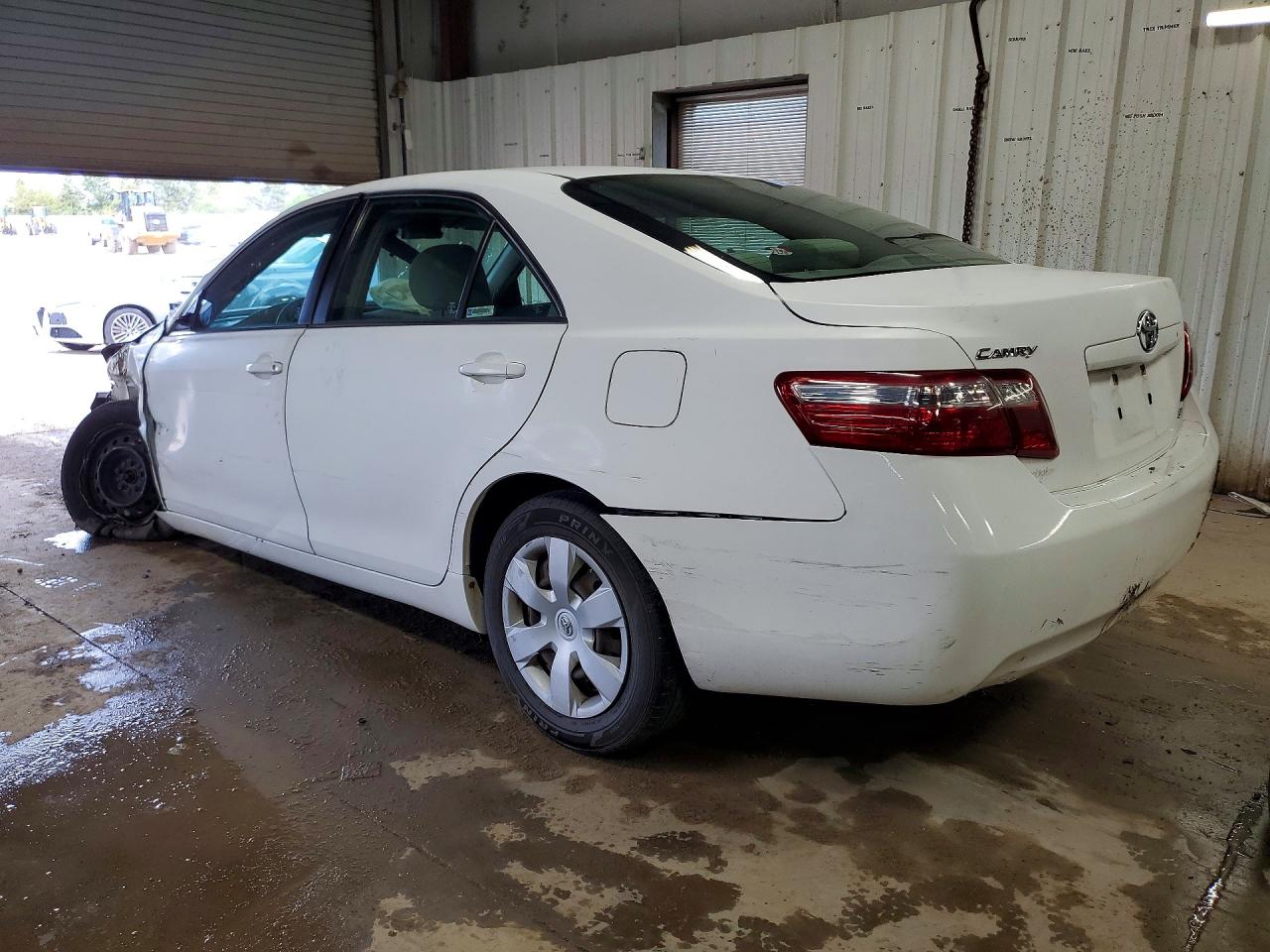 2007 TOYOTA CAMRY LE photo 4