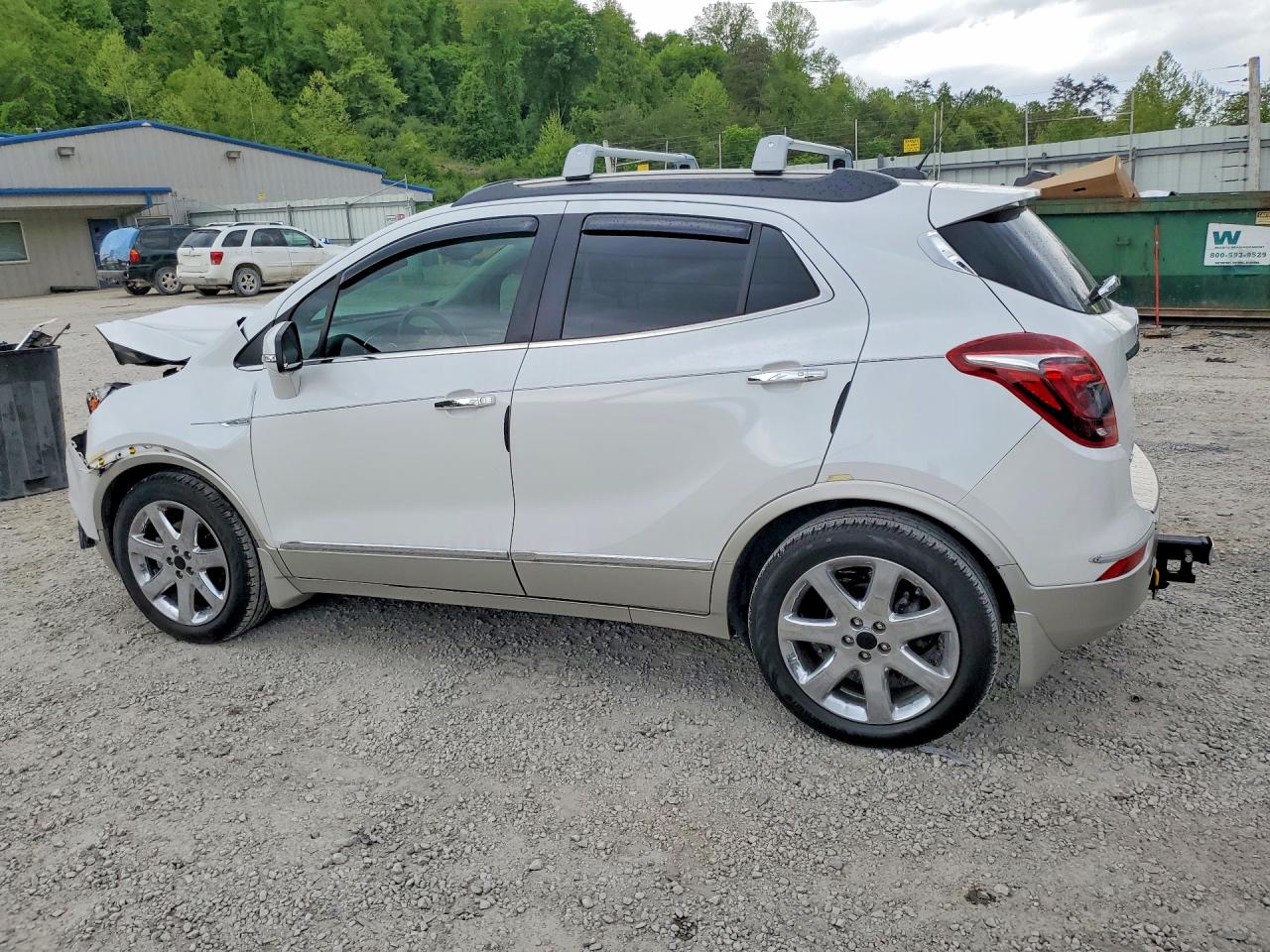 2017 BUICK ENCORE ESSENCE photo 3