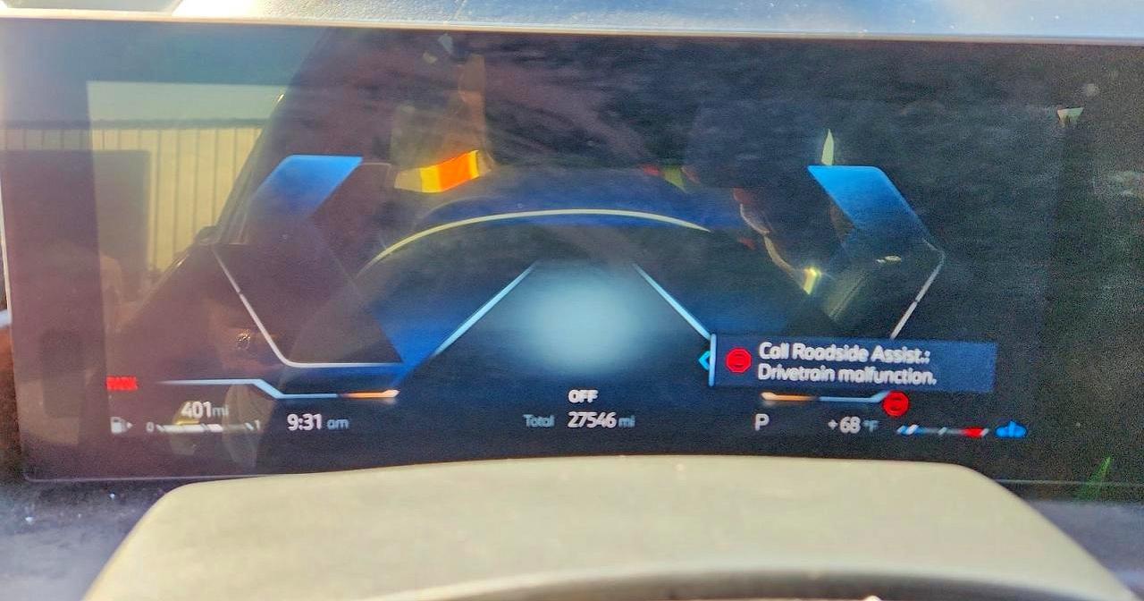2025 BMW X7 XDRIVE40I photo 9