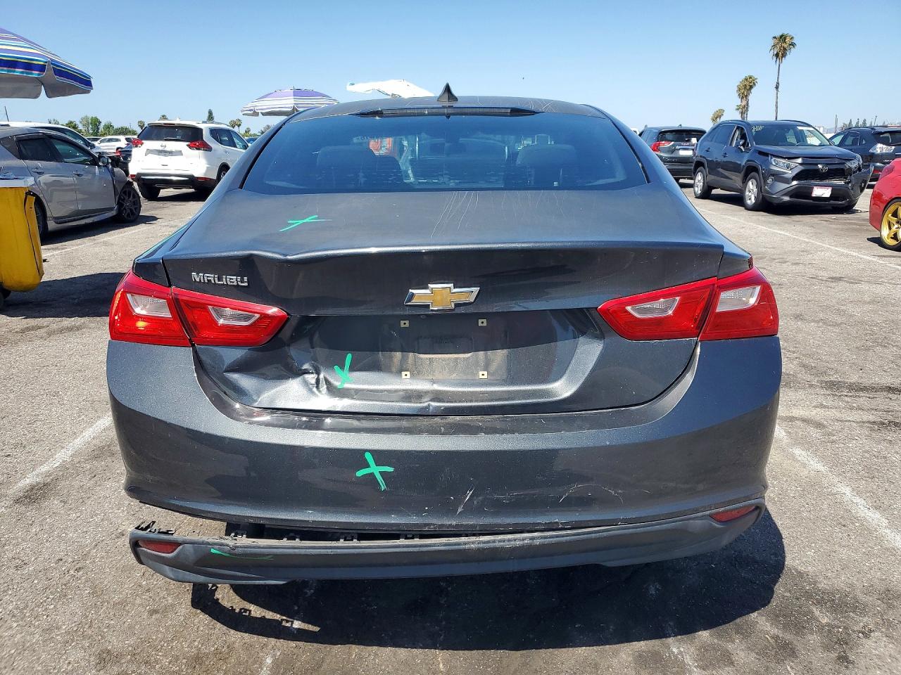 2017 CHEVROLET MALIBU LS photo 6