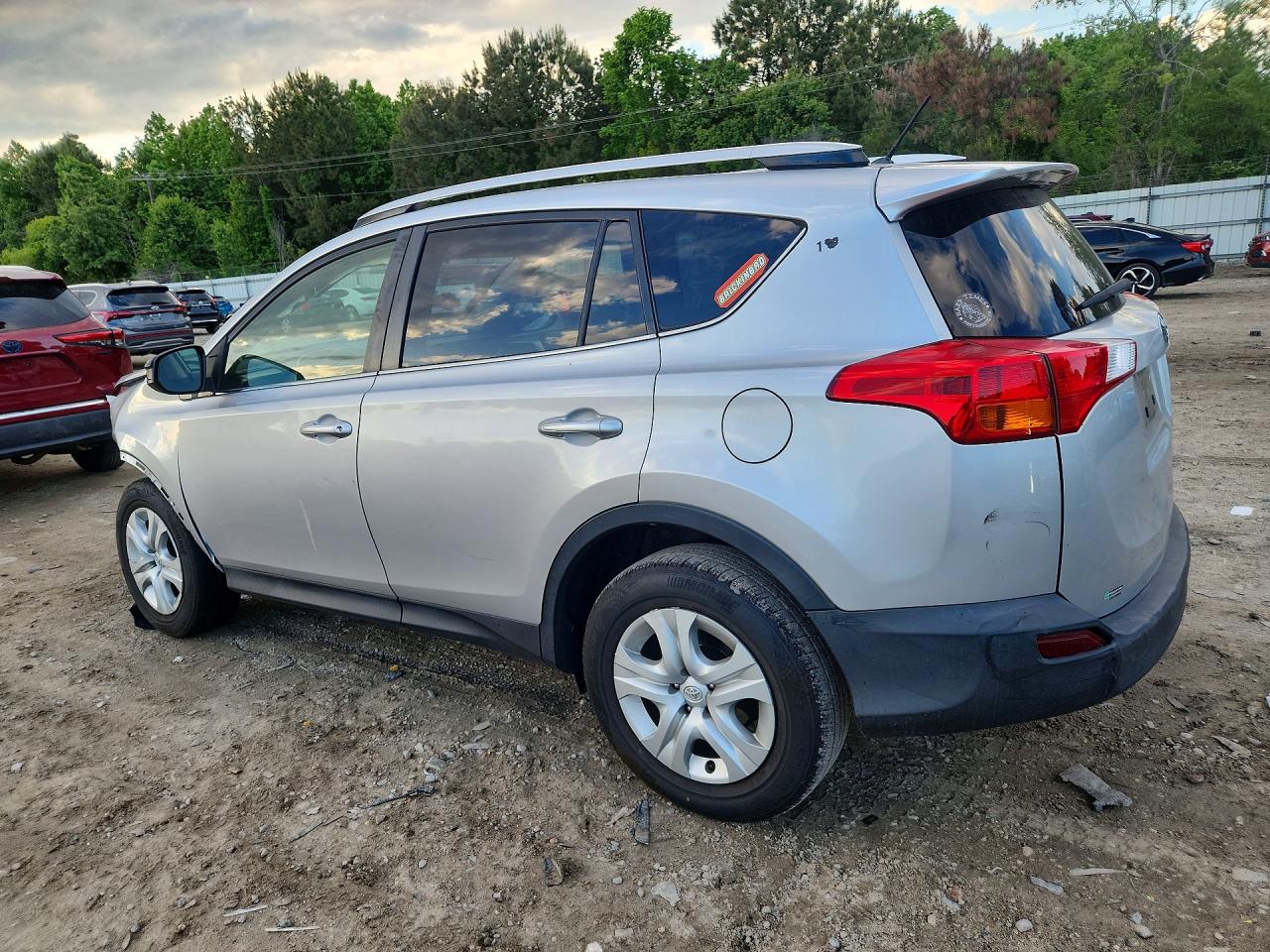 2013 TOYOTA RAV4 LE photo 3