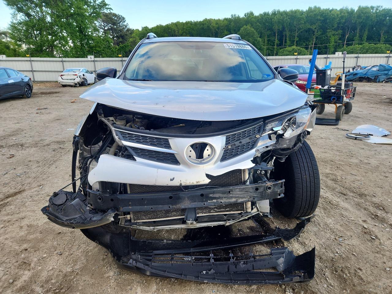 2013 TOYOTA RAV4 LE photo 9