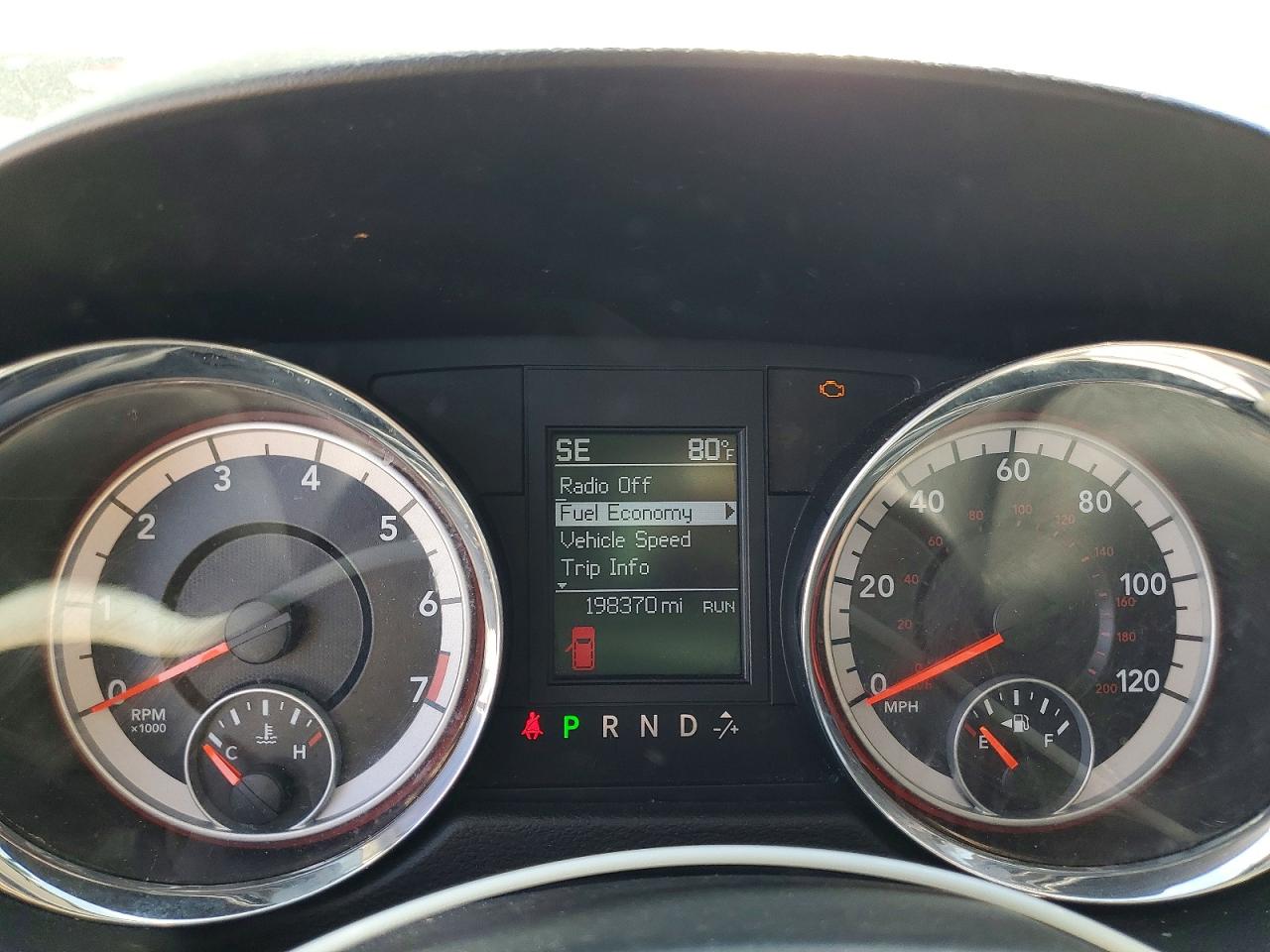 2011 DODGE GRAND CARAVAN CREW photo 17