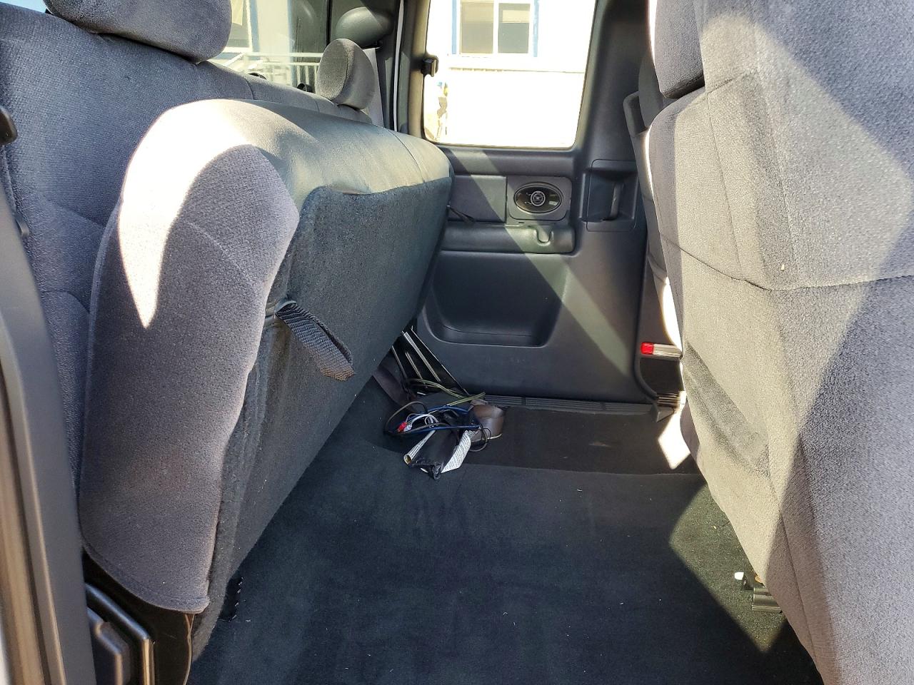 2002 GMC NEW SIERRA C1500 photo 10