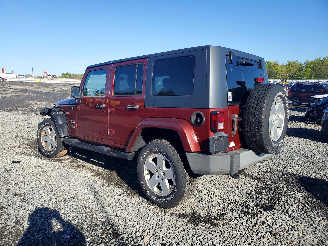 2010 JEEP WRANGLER UNLIMITED SAHARA photo 3