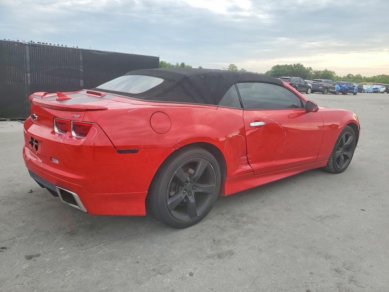 2011 CHEVROLET CAMARO LT photo 11