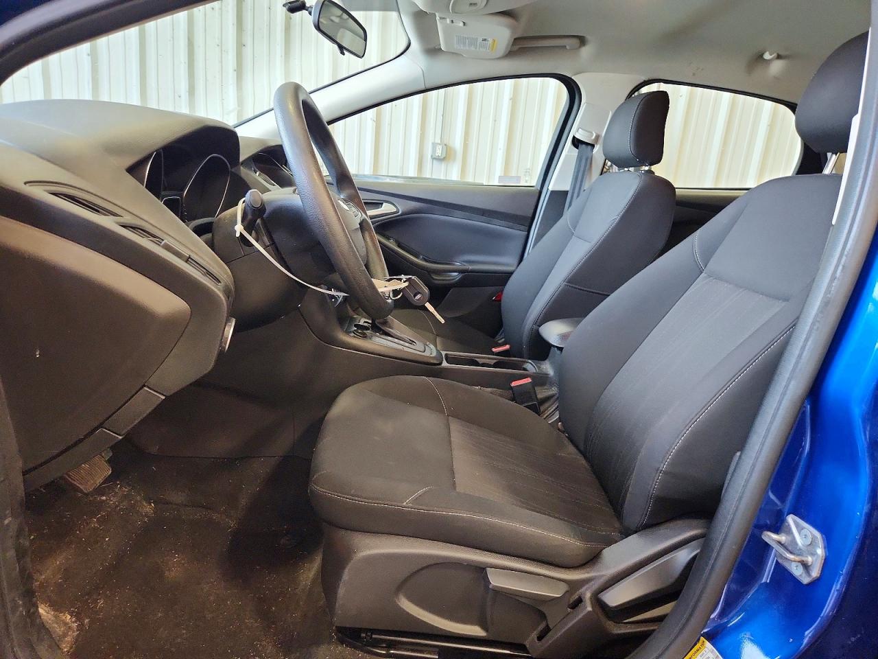 2018 FORD FOCUS SE photo 13