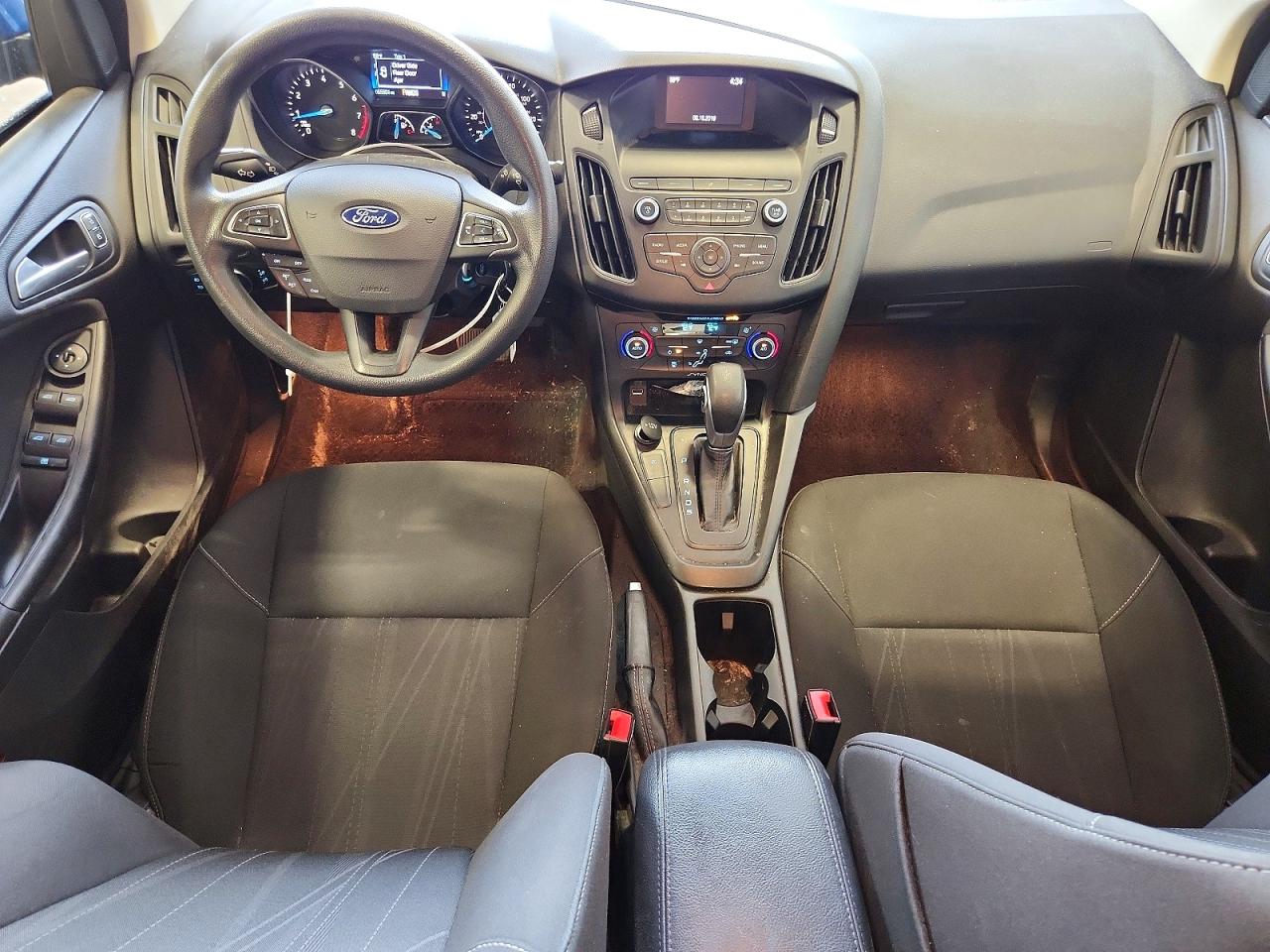 2018 FORD FOCUS SE photo 15
