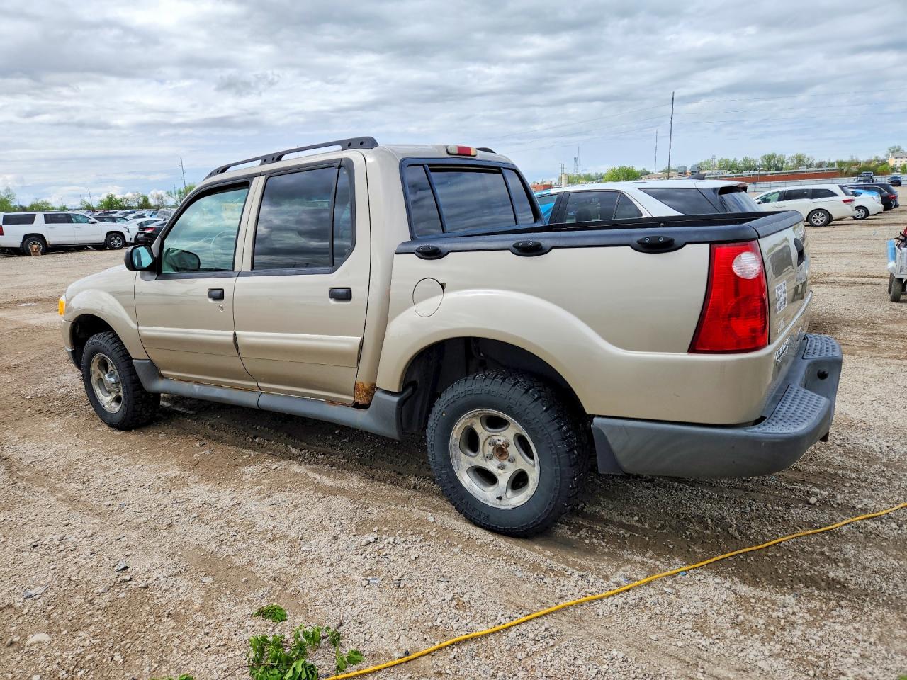 2004 FORD EXPLORER SPORT TRAC photo 4
