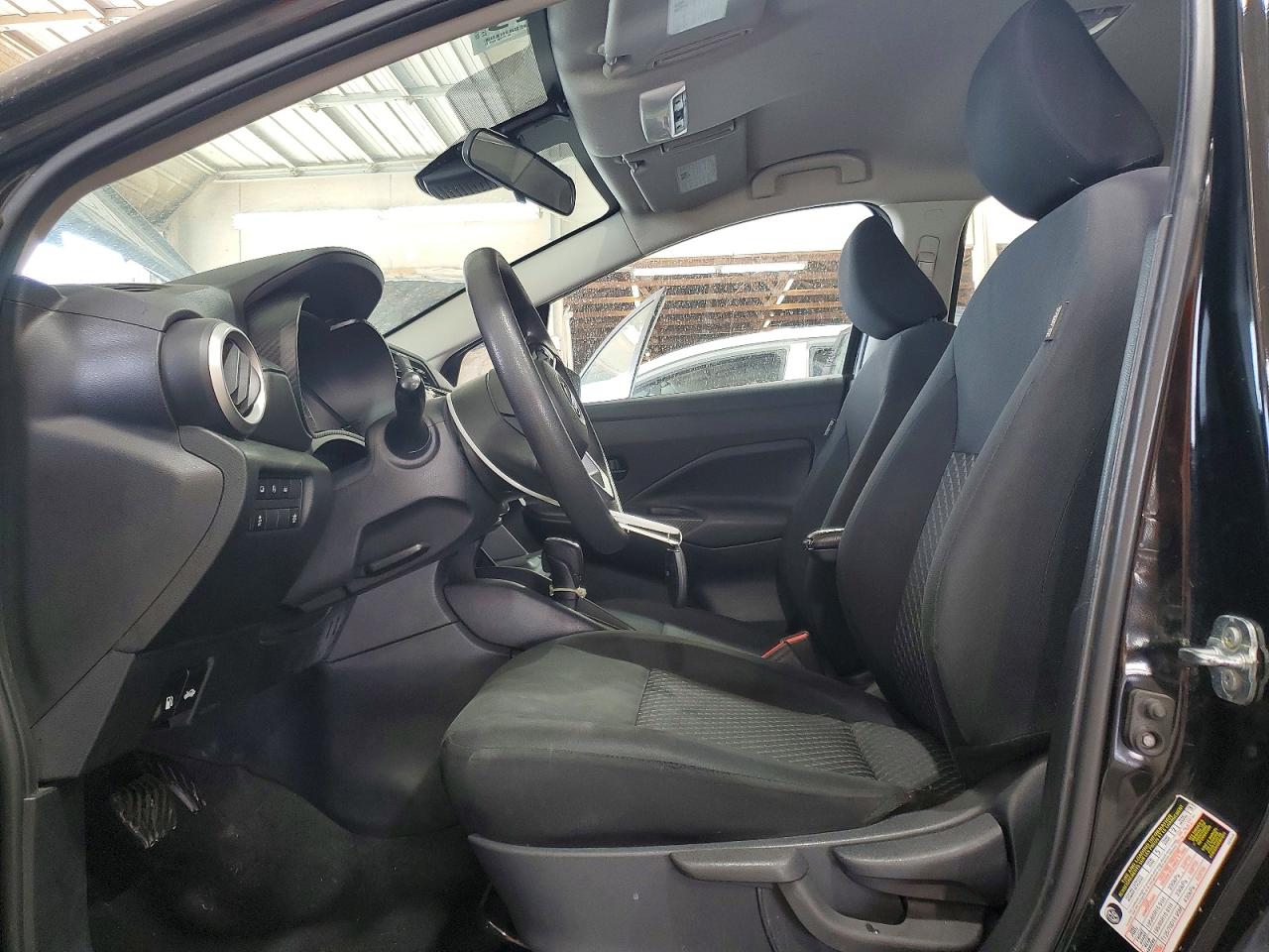 2021 NISSAN VERSA S photo 7