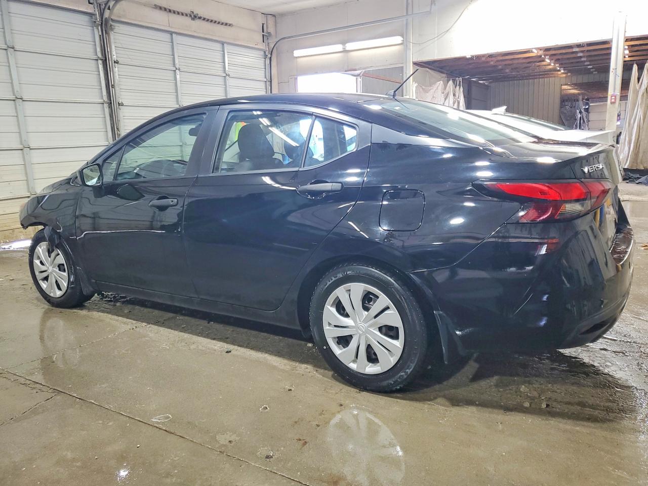 2021 NISSAN VERSA S photo 2