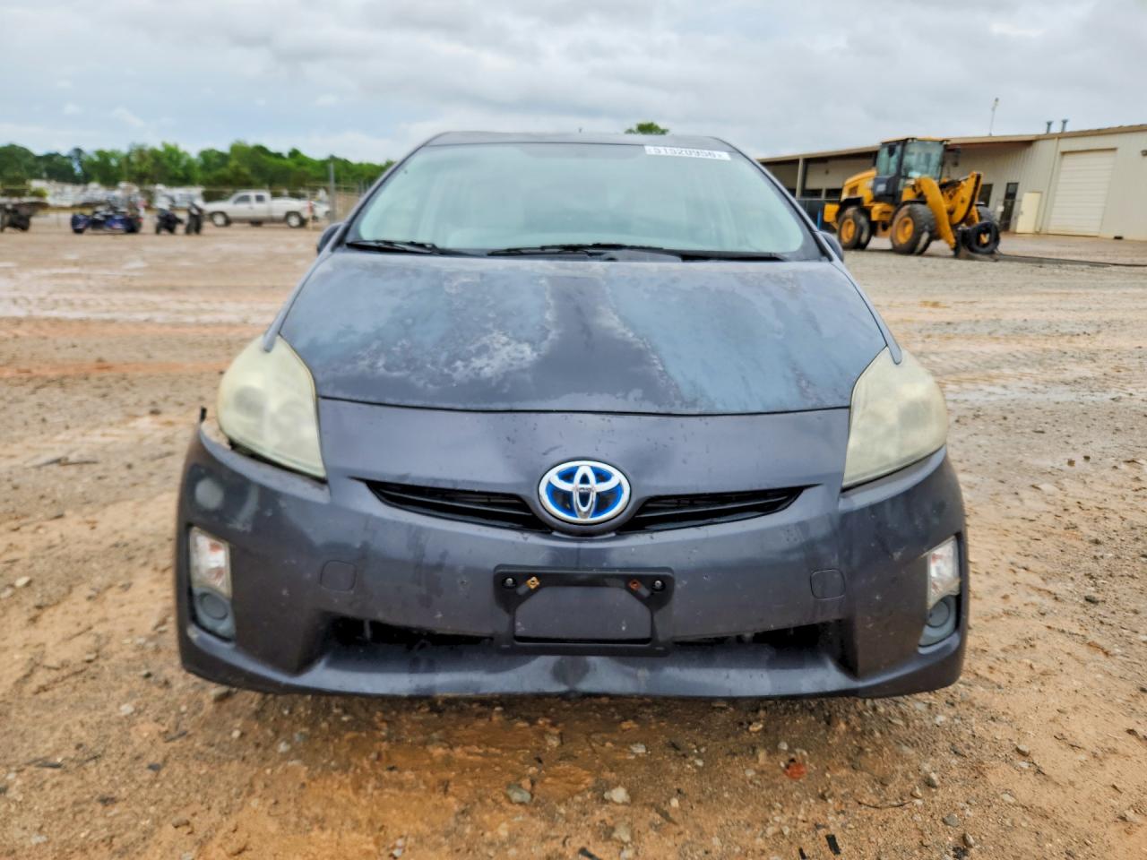 2011 TOYOTA PRIUS TWO photo 9