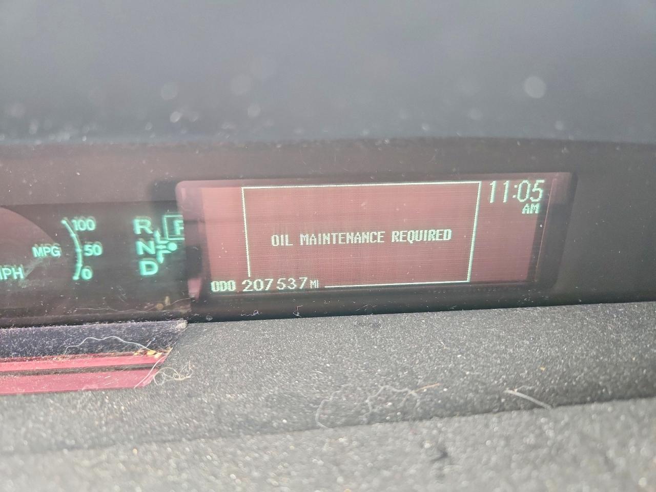 2011 TOYOTA PRIUS TWO photo 17