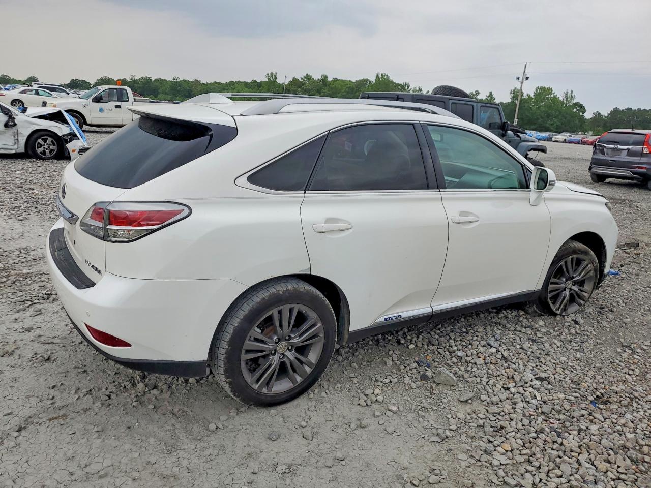 2015 LEXUS RX 450H photo 5