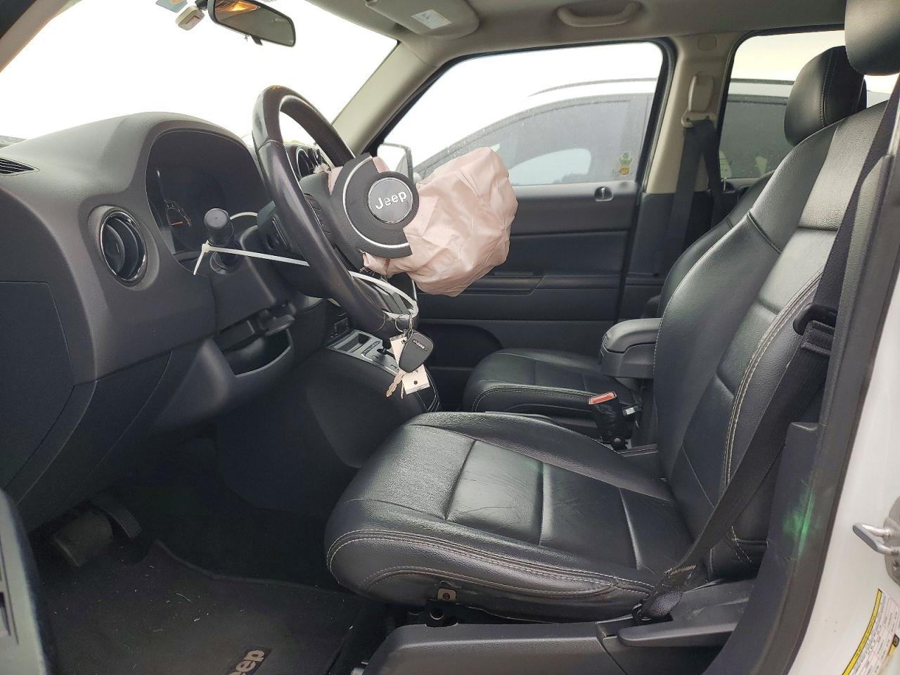 2015 JEEP PATRIOT LATITUDE photo 13