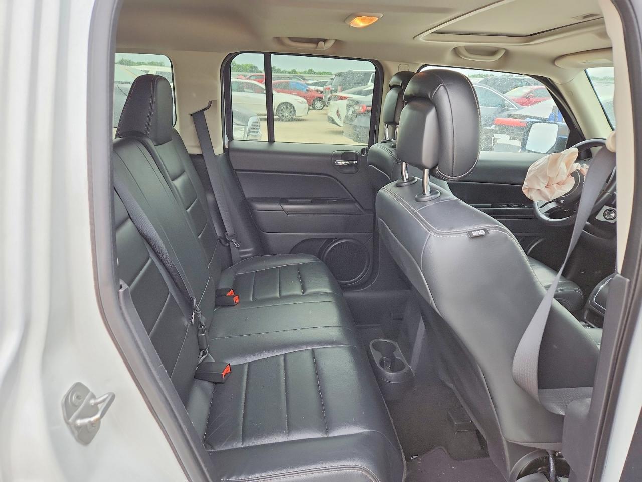 2015 JEEP PATRIOT LATITUDE photo 21