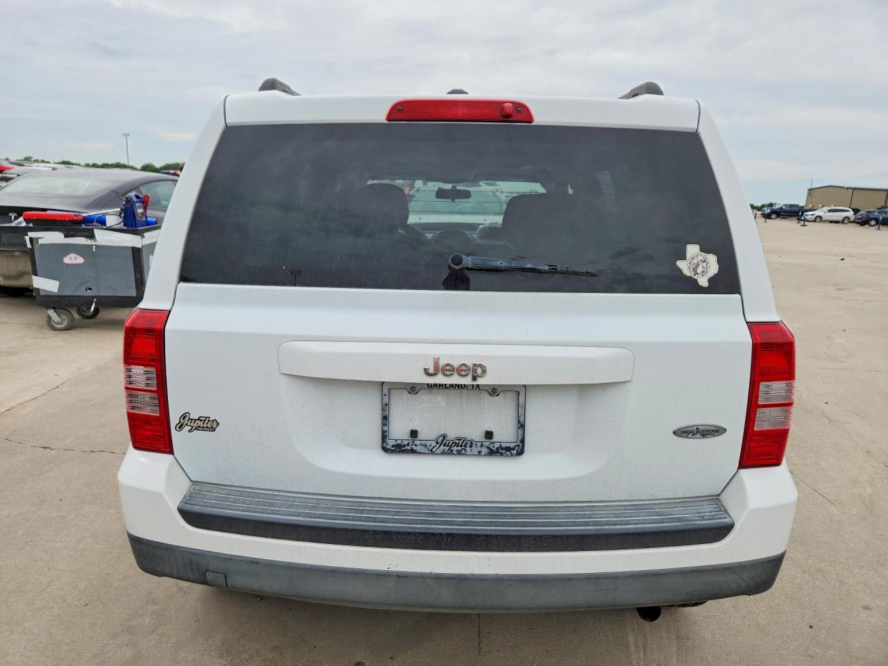 2015 JEEP PATRIOT LATITUDE photo 11